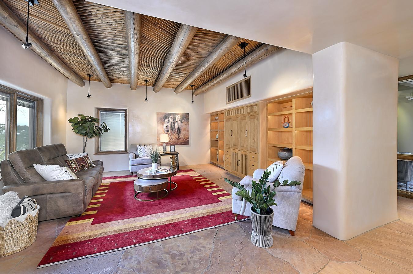 Santa Fe, New Mexico, 87501, United States, 4 Bedrooms Bedrooms, ,6 BathroomsBathrooms,Residential,For Sale,1920169