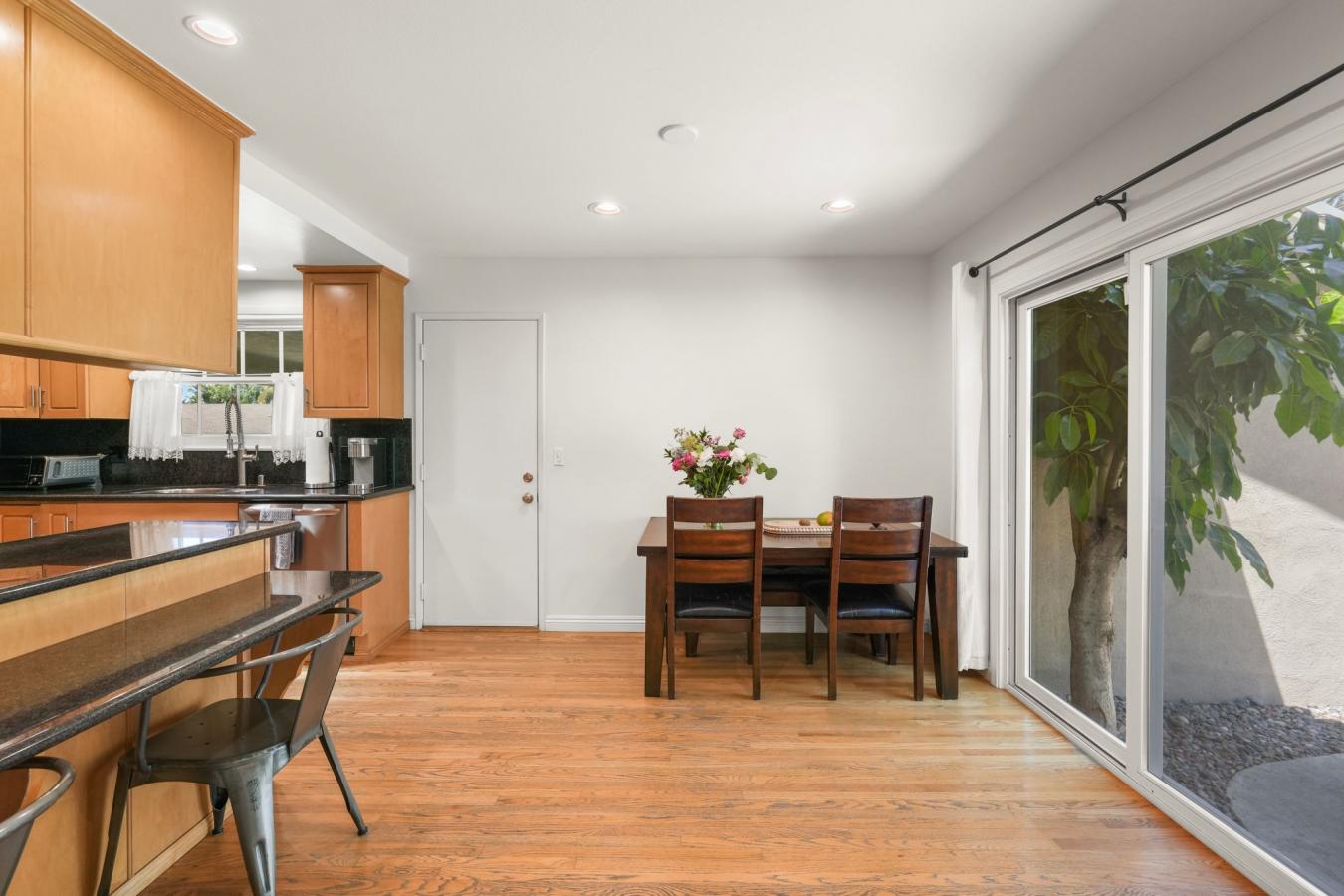 Newbury Park CA, Ventura, 91230, United States, 3 Bedrooms Bedrooms, ,2 BathroomsBathrooms,Residential,For Sale,1922220