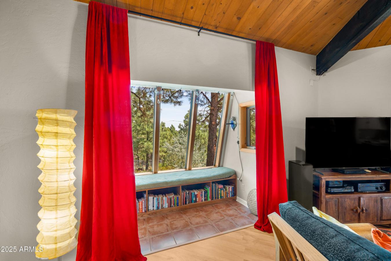 Flagstaff, Coconino, 86004, United States, 3 Bedrooms Bedrooms, ,4 BathroomsBathrooms,Residential,For Sale,1922218