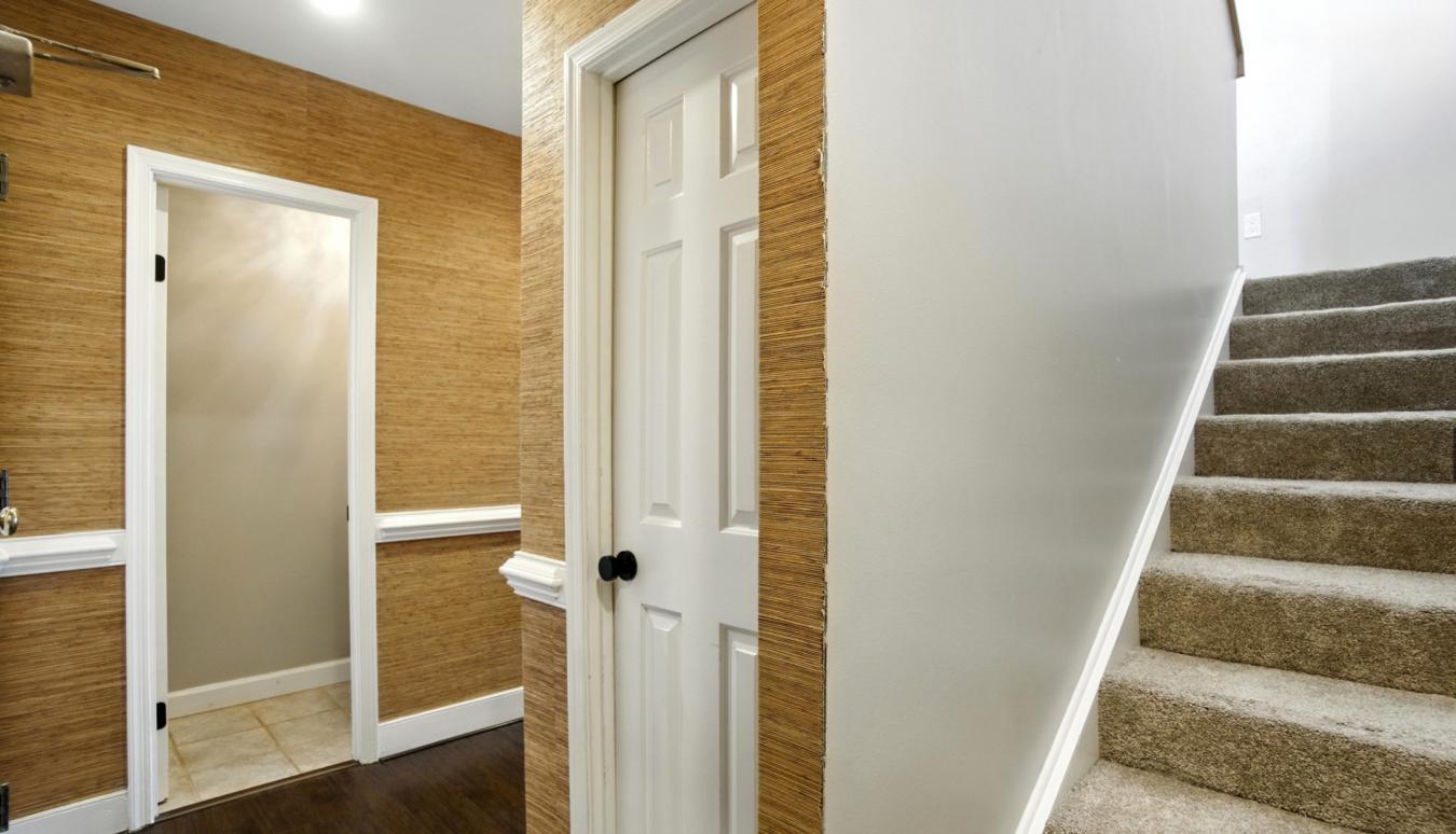 Norfolk, Virginia, 23510, United States, 3 Bedrooms Bedrooms, ,2 BathroomsBathrooms,Residential,For Sale,1922217
