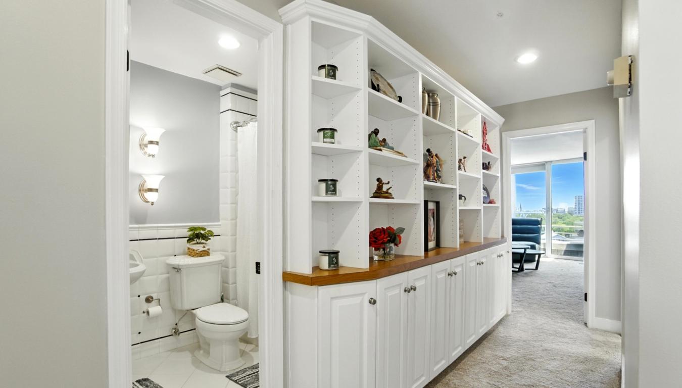 Norfolk, Virginia, 23510, United States, 3 Bedrooms Bedrooms, ,2 BathroomsBathrooms,Residential,For Sale,1922217