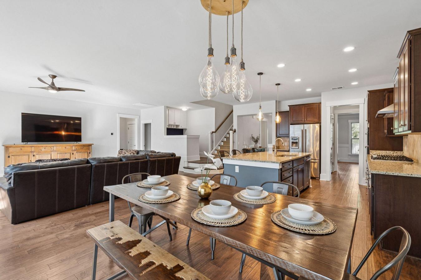 Mount Pleasant, Charleston, 29466, United States, 5 Bedrooms Bedrooms, ,4 BathroomsBathrooms,Residential,For Sale,1922605