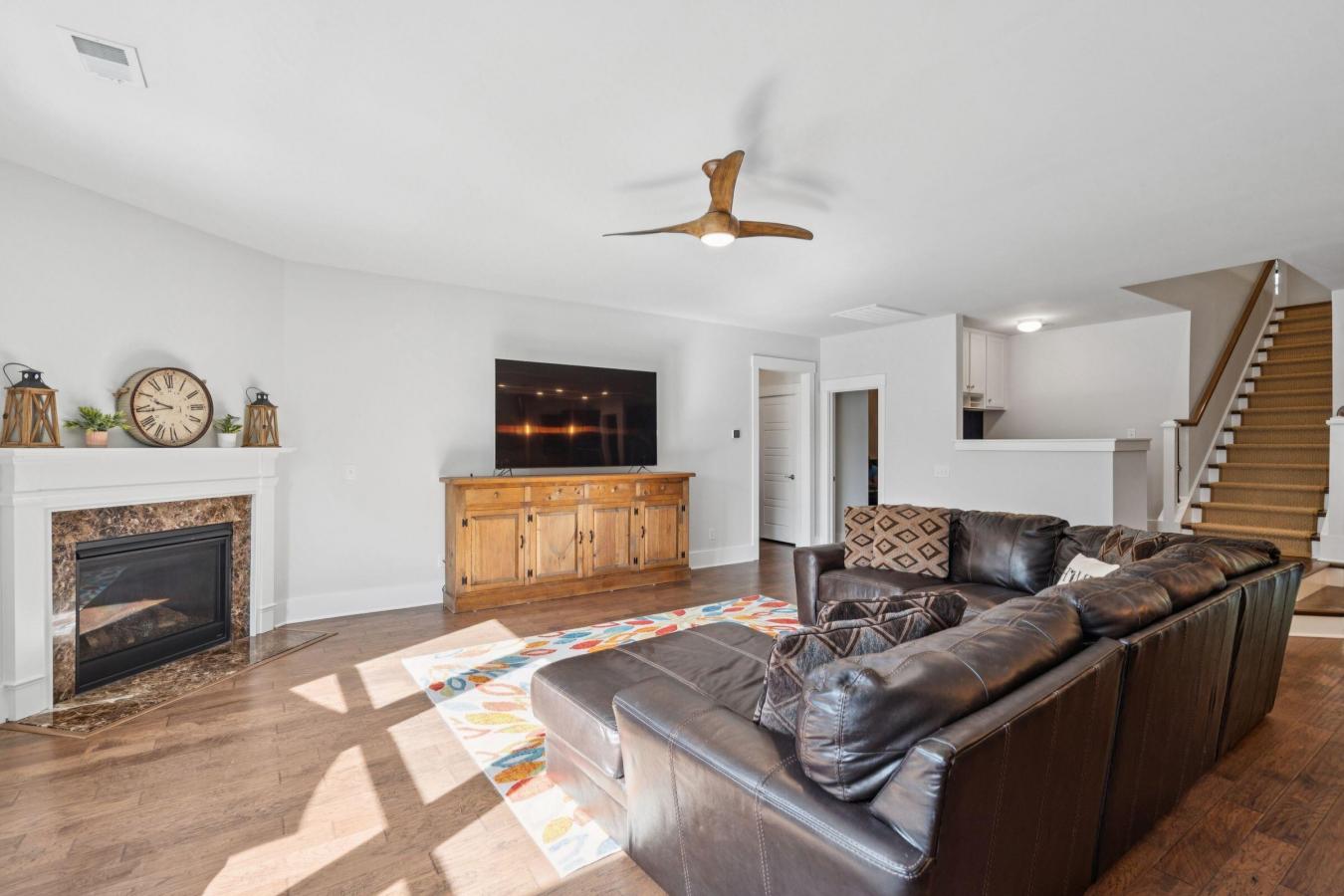 Mount Pleasant, Charleston, 29466, United States, 5 Bedrooms Bedrooms, ,4 BathroomsBathrooms,Residential,For Sale,1922605