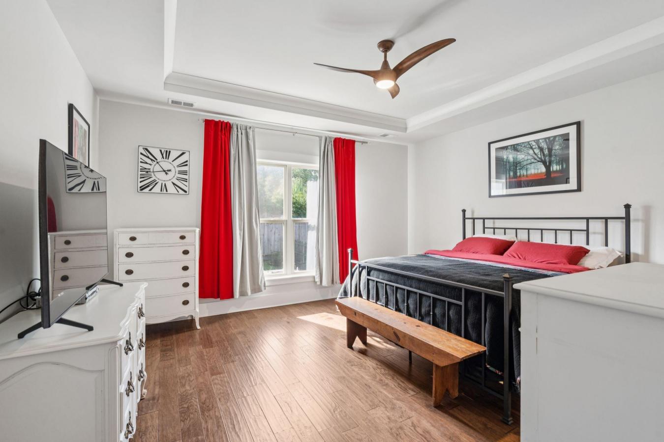 Mount Pleasant, Charleston, 29466, United States, 5 Bedrooms Bedrooms, ,4 BathroomsBathrooms,Residential,For Sale,1922605