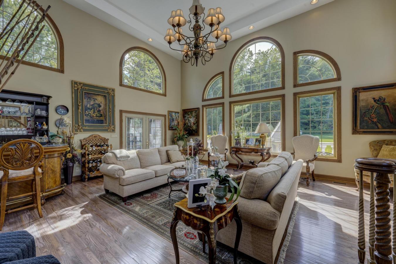 Munson Township, Ohio, 44024, United States, 4 Bedrooms Bedrooms, ,4 BathroomsBathrooms,Residential,For Sale,1922214