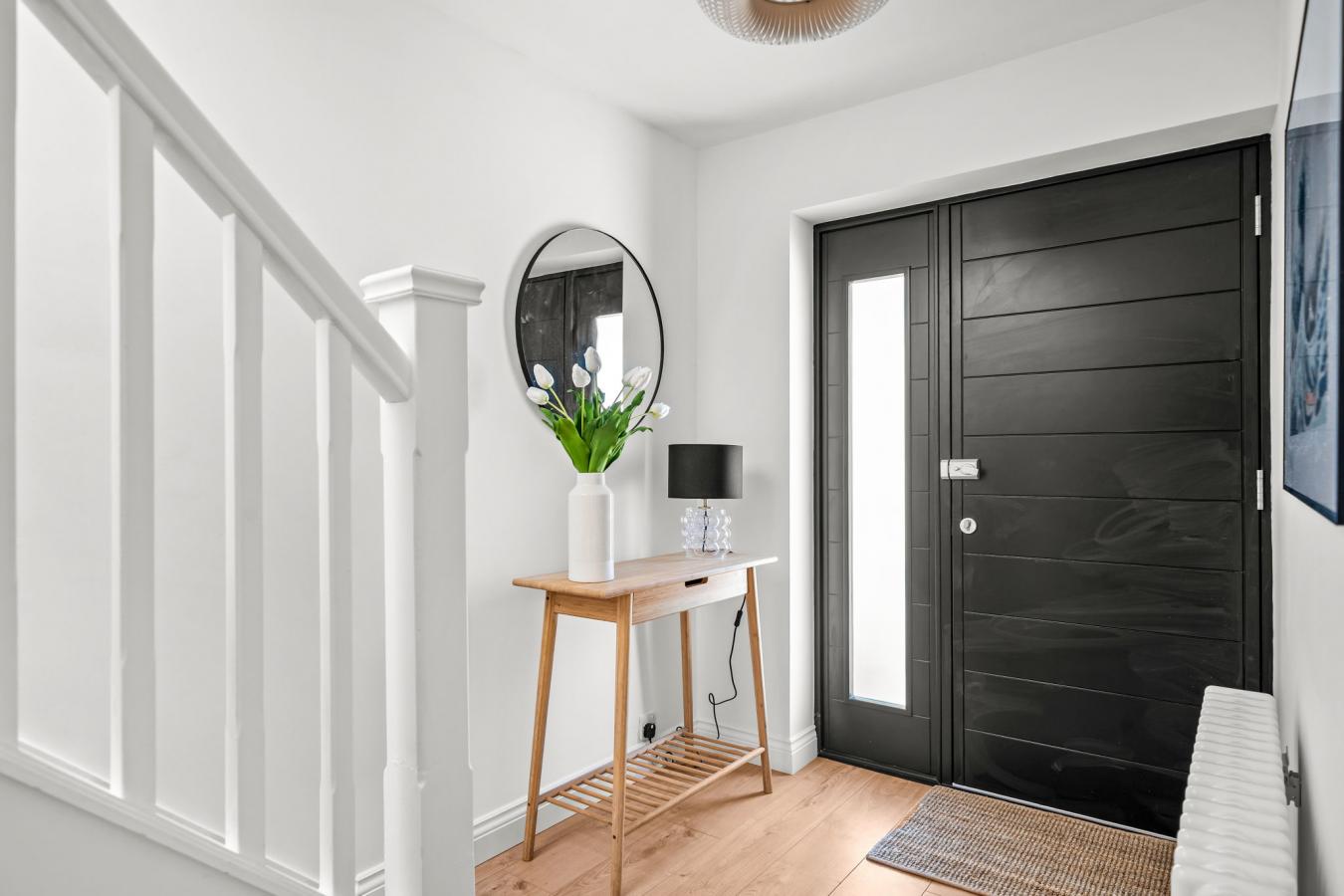 Warlingham, Surrey, CR6 9TJ, United Kingdom, 3 Bedrooms Bedrooms, ,1 BathroomBathrooms,Residential,For Sale,1922603