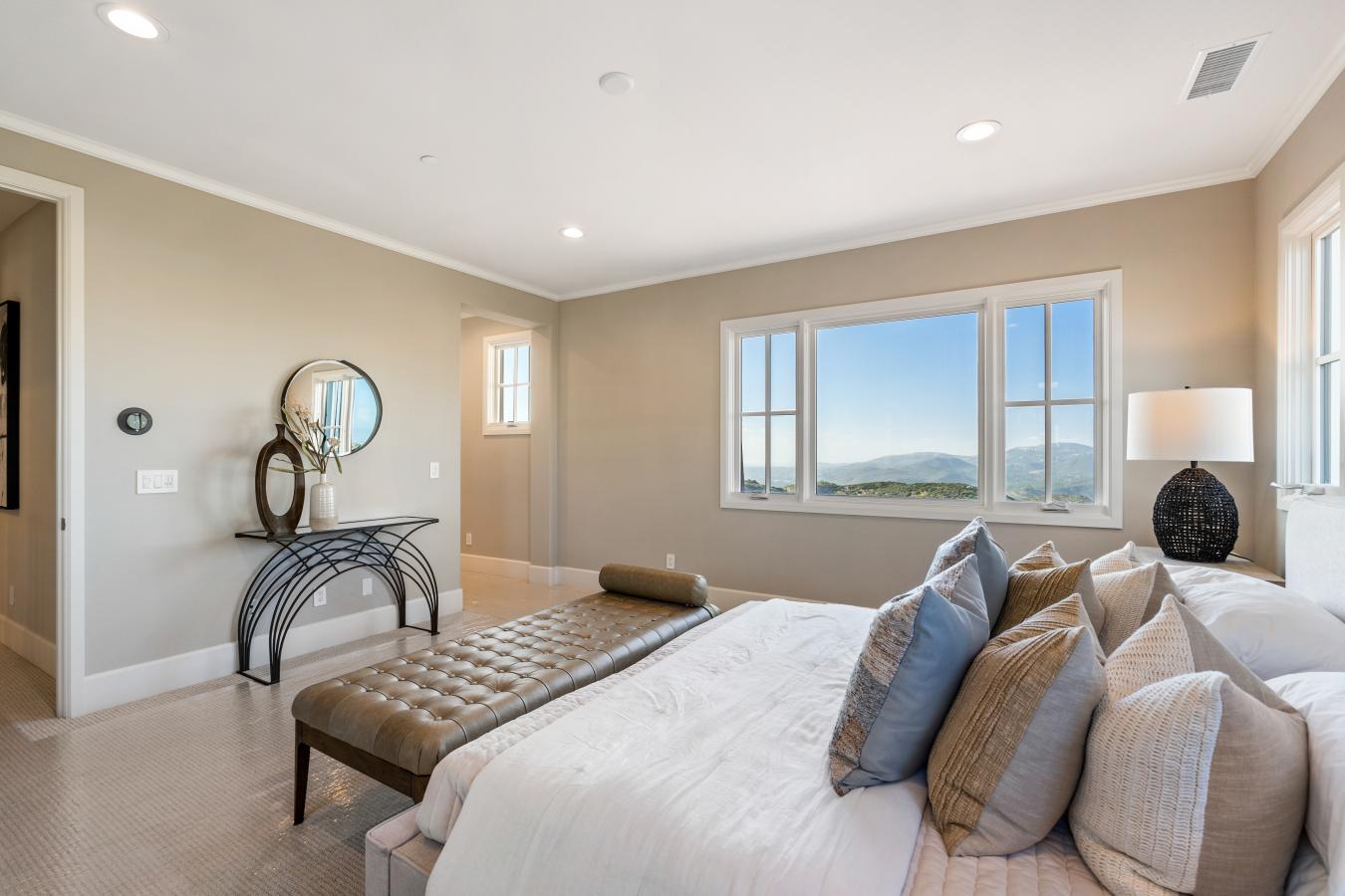 Rancho Santa Fe, San Diego, 92067, United States, 4 Bedrooms Bedrooms, ,4 BathroomsBathrooms,Residential,For Sale,1922602