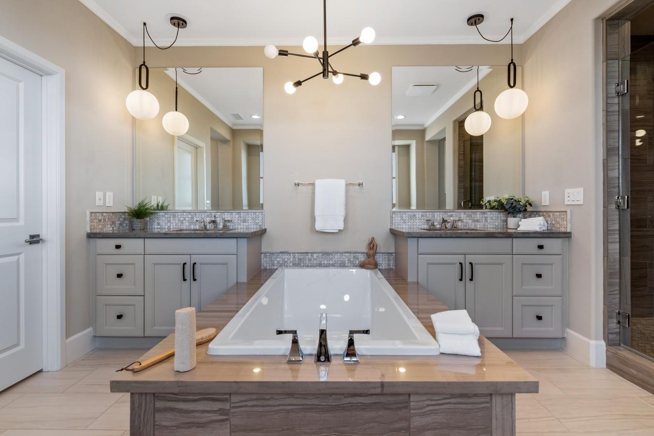 Rancho Santa Fe, San Diego, 92067, United States, 4 Bedrooms Bedrooms, ,4 BathroomsBathrooms,Residential,For Sale,1922602