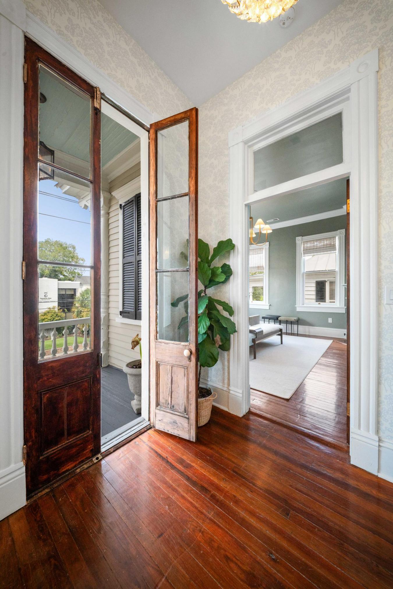 Charleston, Charleston, 29403, United States, 4 Bedrooms Bedrooms, ,4 BathroomsBathrooms,Residential,For Sale,1922597