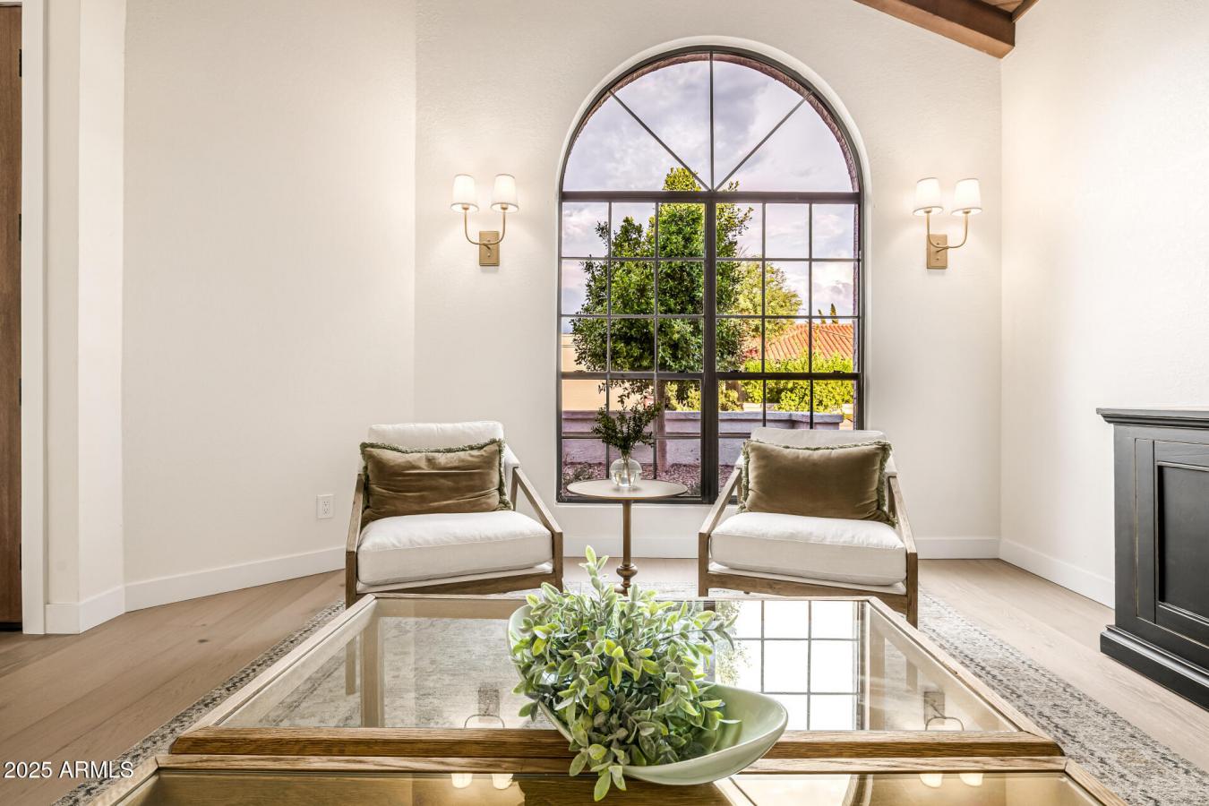 Scottsdale, Maricopa, 85258, United States, 4 Bedrooms Bedrooms, ,3 BathroomsBathrooms,Residential,For Sale,1922596