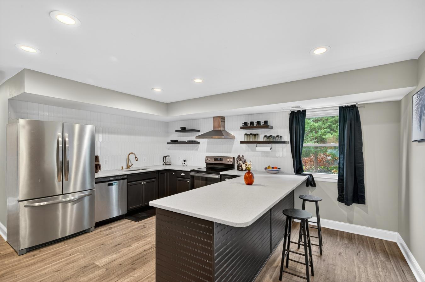 Fort Washington, Prince George's, MD, 20744, United States, 4 Bedrooms Bedrooms, ,1 BathroomBathrooms,Residential,For Sale,1922593