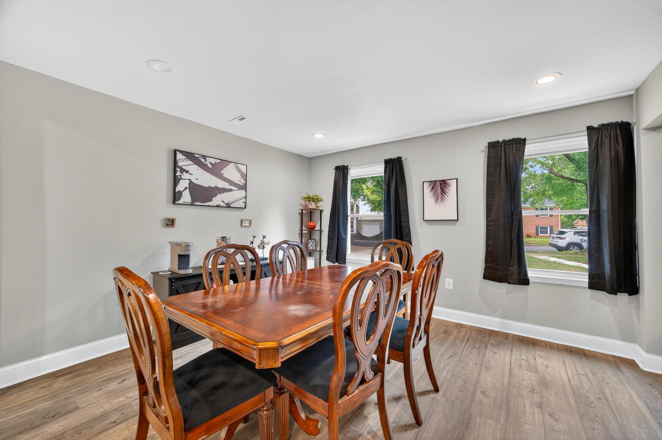 Fort Washington, Prince George's, MD, 20744, United States, 4 Bedrooms Bedrooms, ,1 BathroomBathrooms,Residential,For Sale,1922593