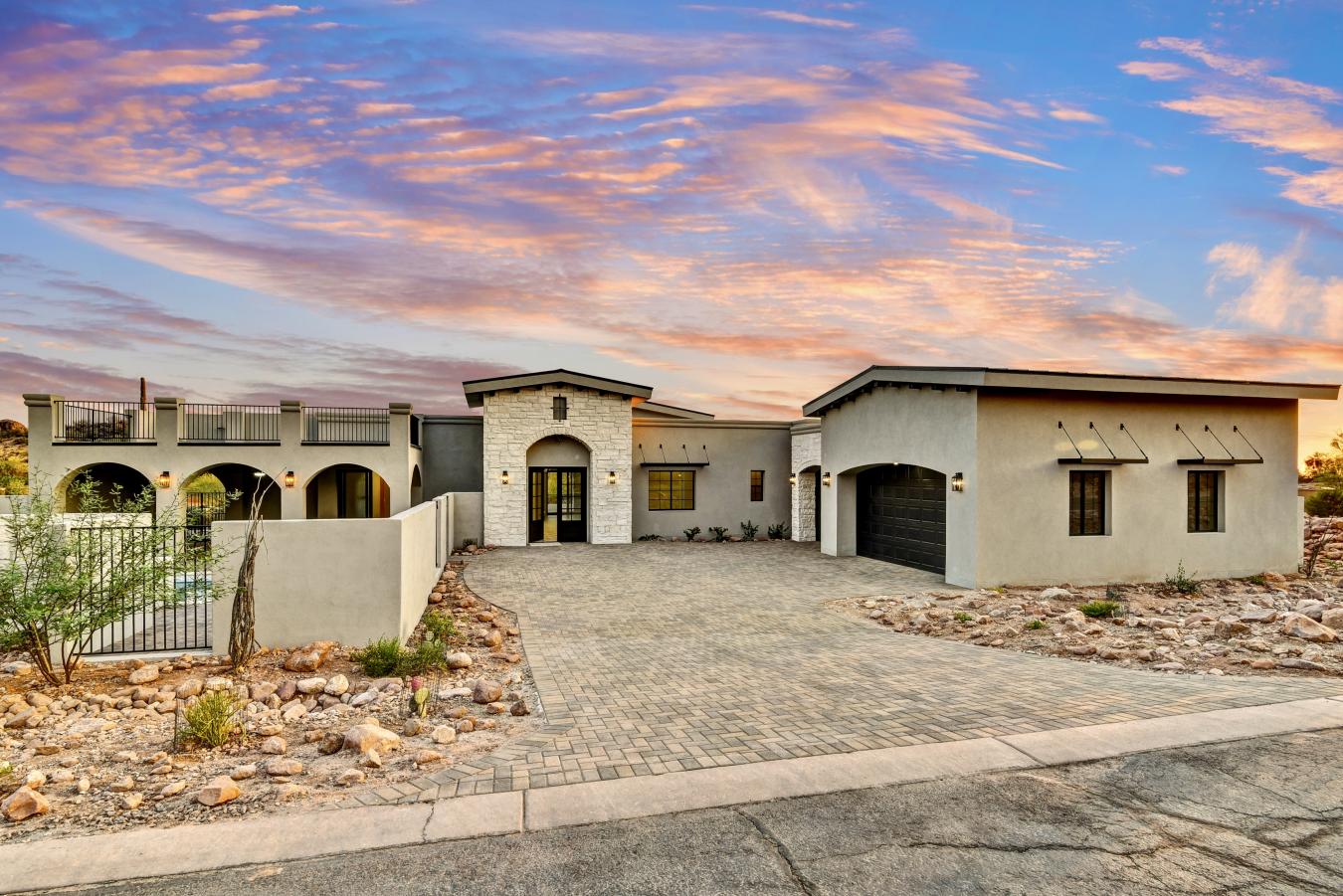 Gold Canyon, Pinal, 85118, United States, 3 Bedrooms Bedrooms, ,4 BathroomsBathrooms,Residential,For Sale,1922590