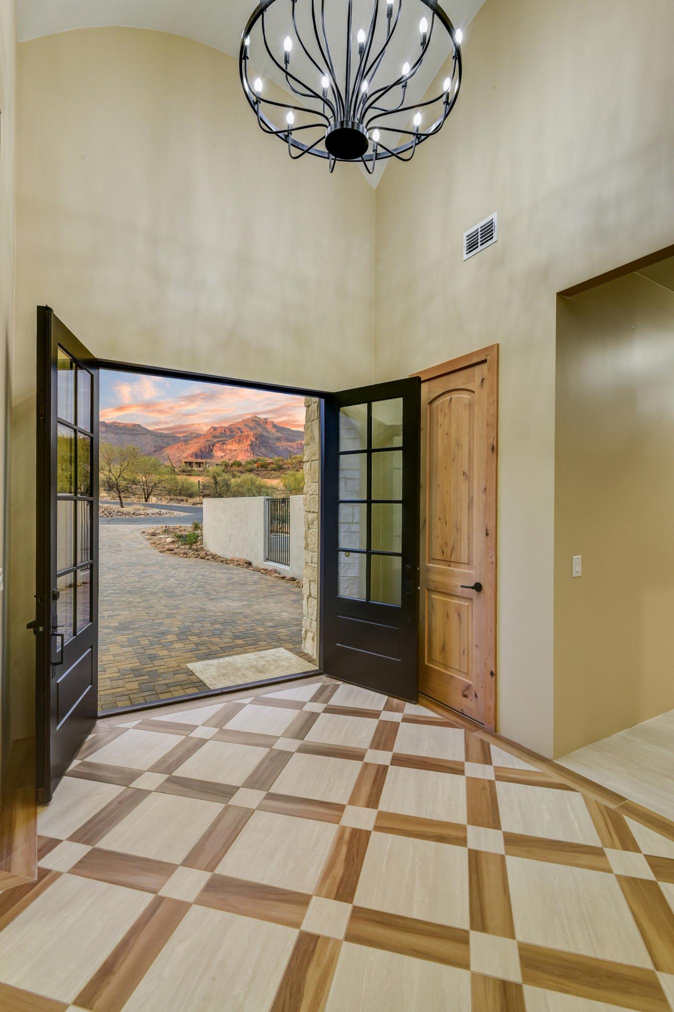 Gold Canyon, Pinal, 85118, United States, 3 Bedrooms Bedrooms, ,4 BathroomsBathrooms,Residential,For Sale,1922590