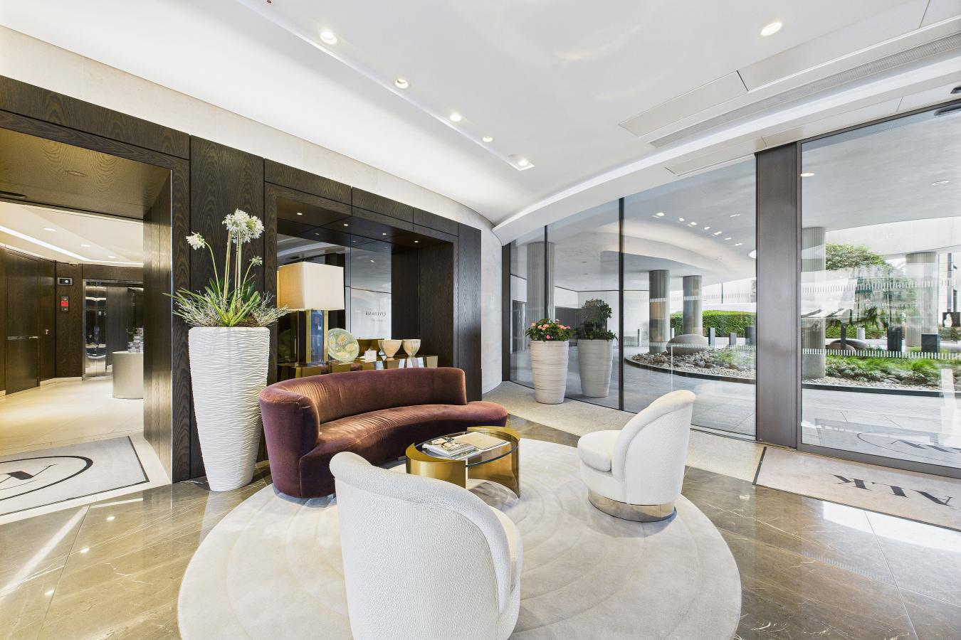 London, SW1P 4FD, United Kingdom, 2 Bedrooms Bedrooms, ,2 BathroomsBathrooms,Residential,For Sale,1922589