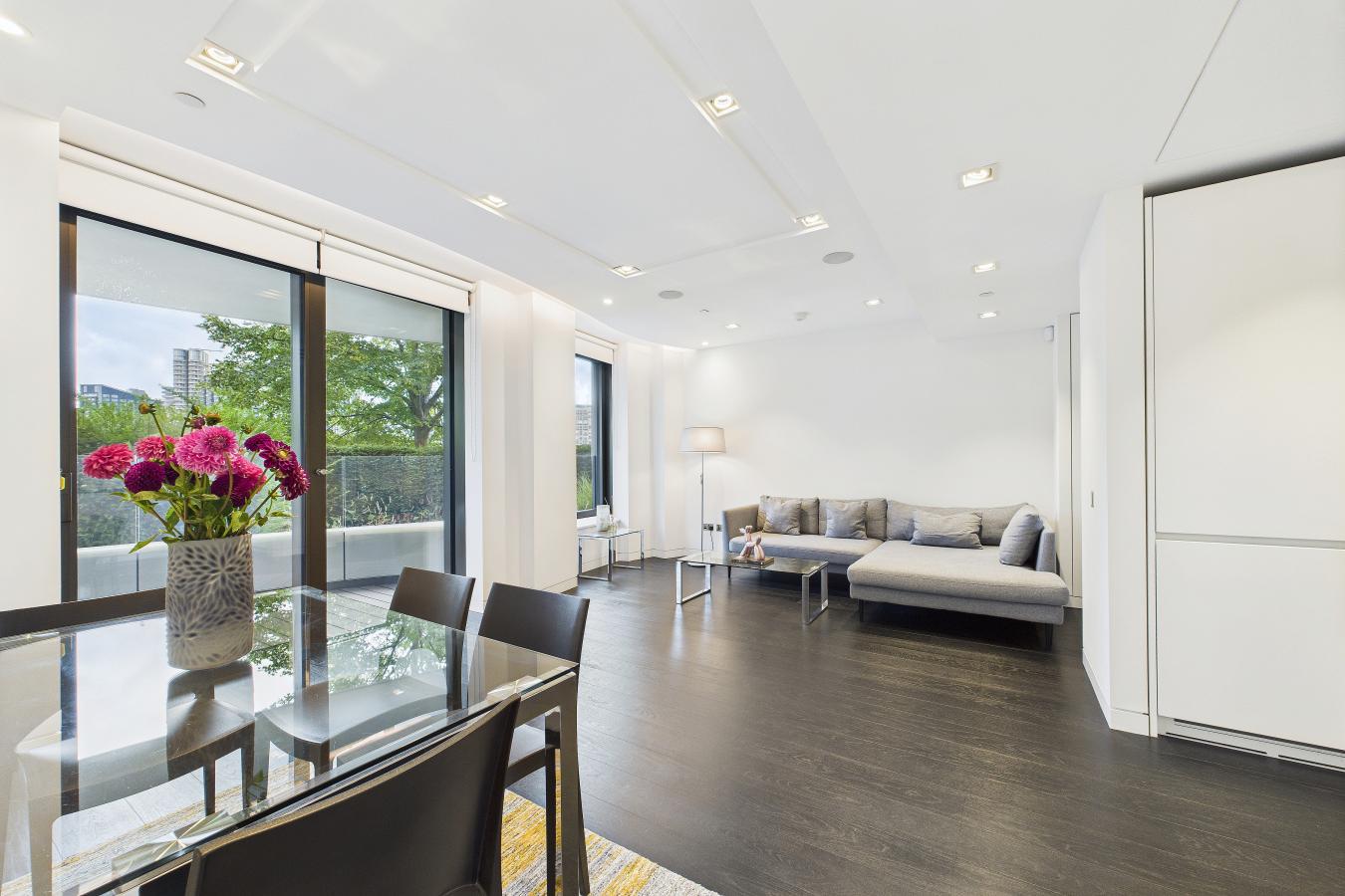 London, SW1P 4FD, United Kingdom, 2 Bedrooms Bedrooms, ,2 BathroomsBathrooms,Residential,For Sale,1922589 London, SW1P 4FD, United Kingdom, 2 Bedrooms Bedrooms, ,2 BathroomsBathrooms,Residential,For Sale,1922589