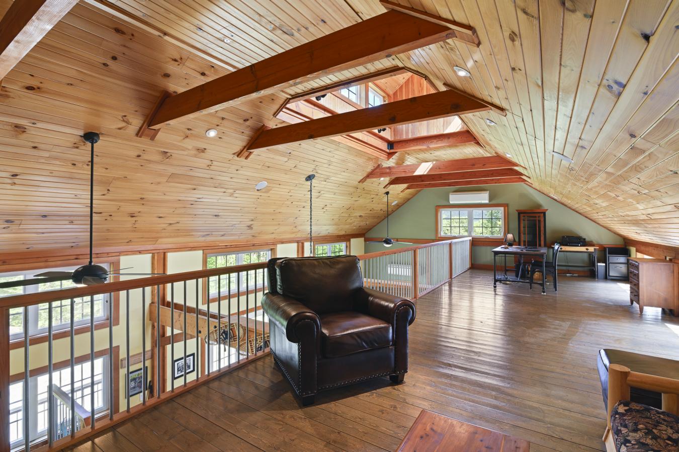 Jamaica, Vermont, 05343, United States, 4 Bedrooms Bedrooms, ,3 BathroomsBathrooms,Residential,For Sale,1922725