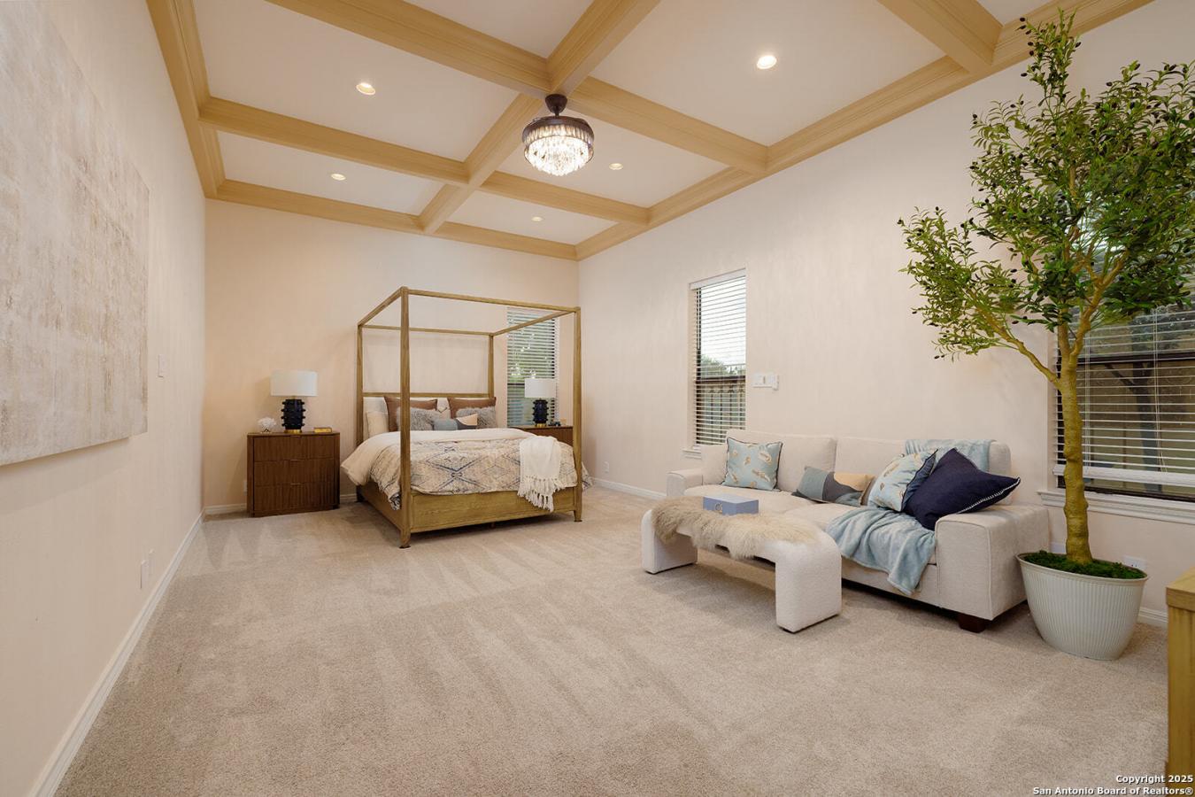 Hollywood Park, Bexar, 78232, United States, 7 Bedrooms Bedrooms, ,6 BathroomsBathrooms,Residential,For Sale,1922584