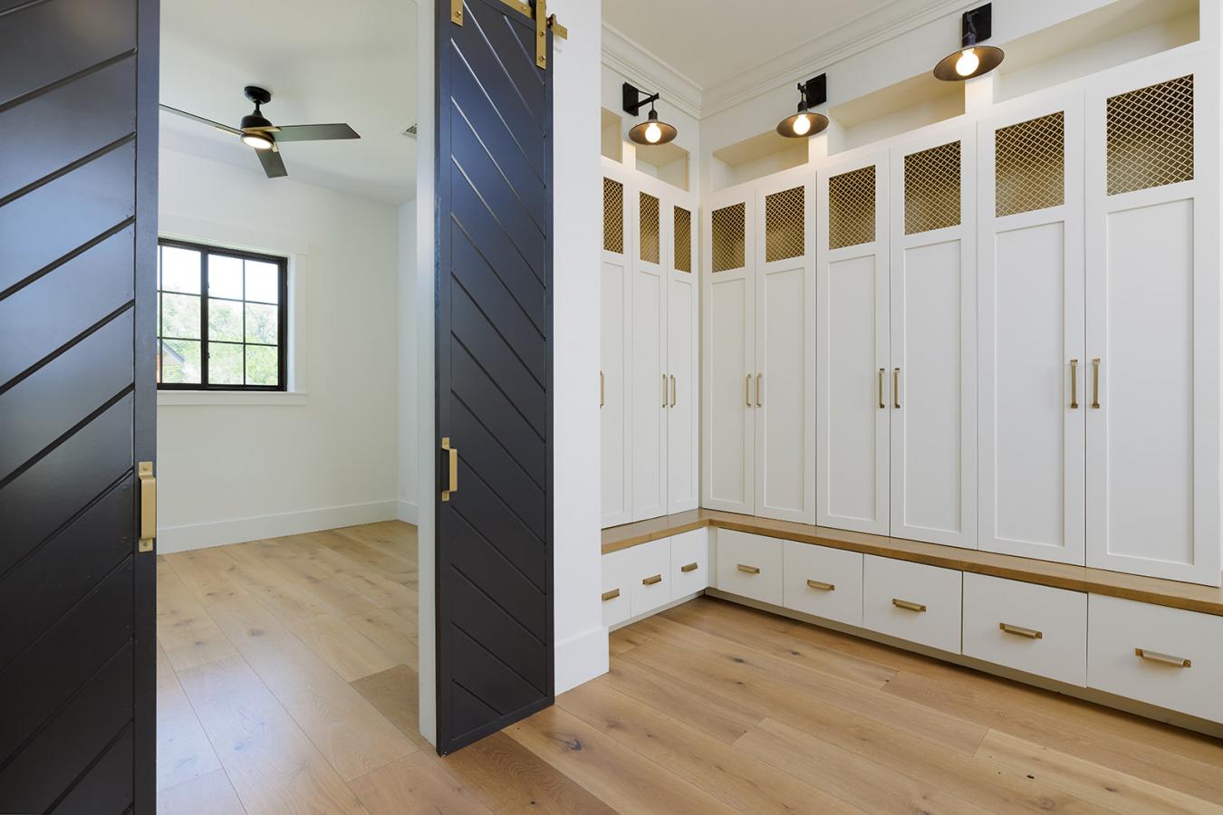 Spring Branch, Comal, 78070, United States, 3 Bedrooms Bedrooms, ,3 BathroomsBathrooms,Residential,For Sale,1922583