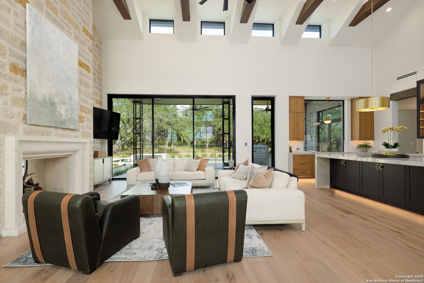 Boerne, Kendall, 78006, United States, 4 Bedrooms Bedrooms, ,4 BathroomsBathrooms,Residential,For Sale,1922582