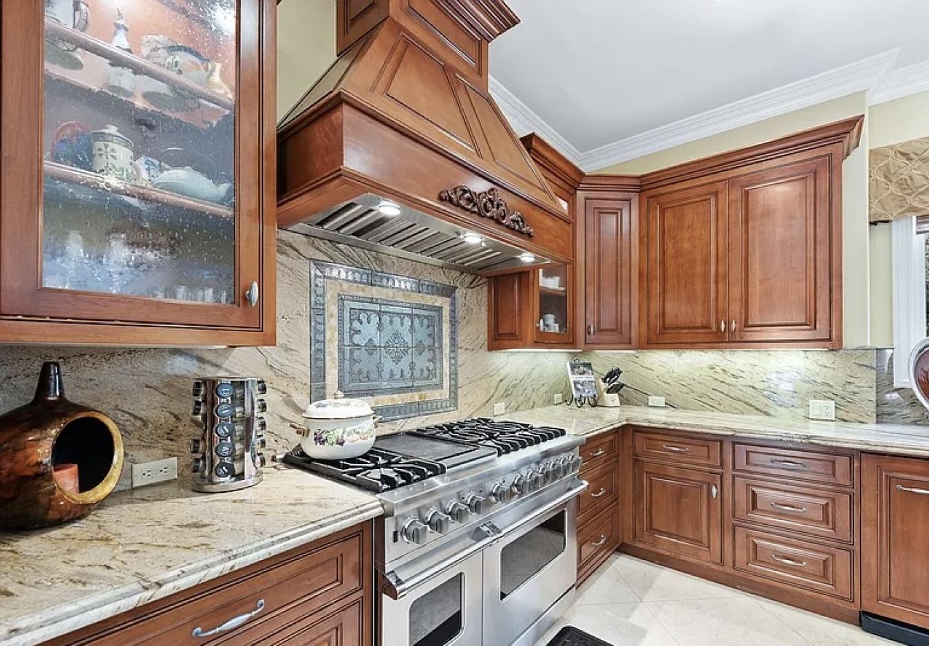 Simi Valley, Ventura, 93065, United States, 5 Bedrooms Bedrooms, ,4 BathroomsBathrooms,Residential,For Sale,1926853