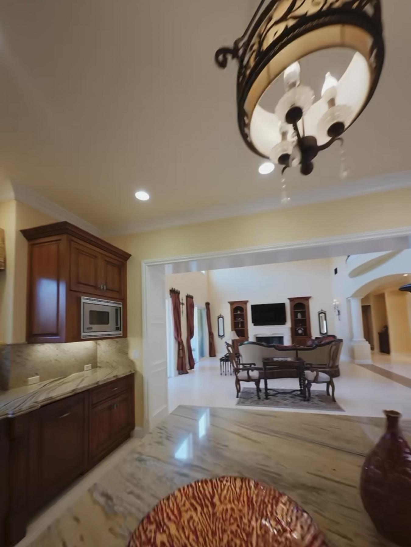 Simi Valley, Ventura, 93065, United States, 5 Bedrooms Bedrooms, ,4 BathroomsBathrooms,Residential,For Sale,1926853