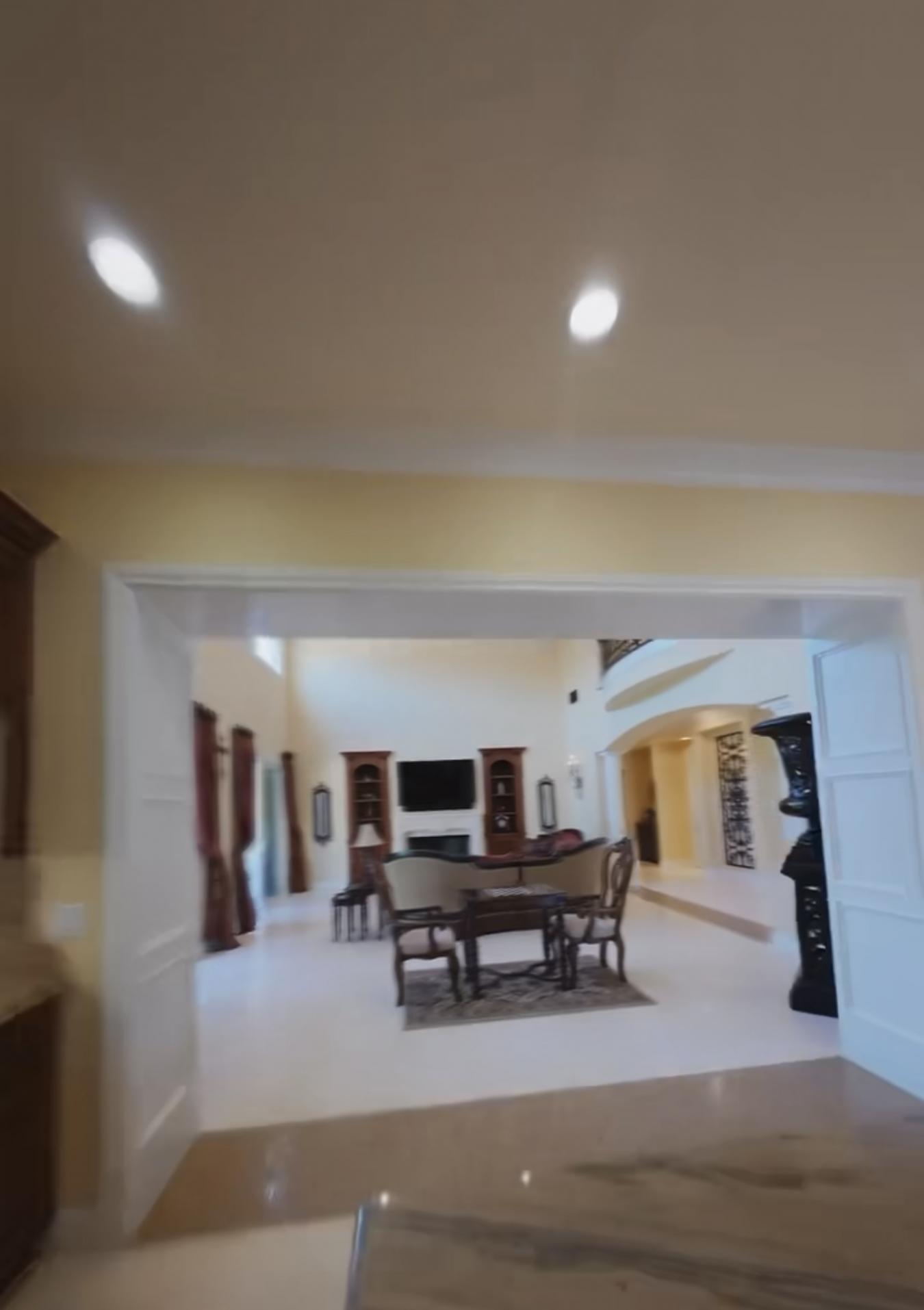 Simi Valley, Ventura, 93065, United States, 5 Bedrooms Bedrooms, ,4 BathroomsBathrooms,Residential,For Sale,1926853