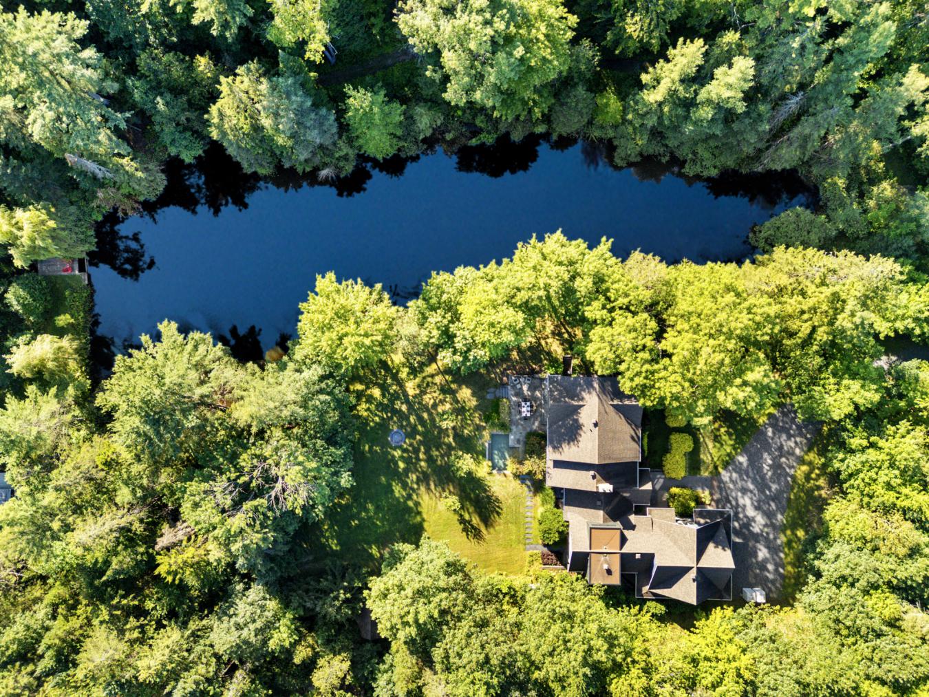 Cookshire-Eaton, Neighborhood Canton Eaton, J0B 2A0, Canada, 3 Bedrooms Bedrooms, ,2 BathroomsBathrooms,Residential,For Sale,1926848