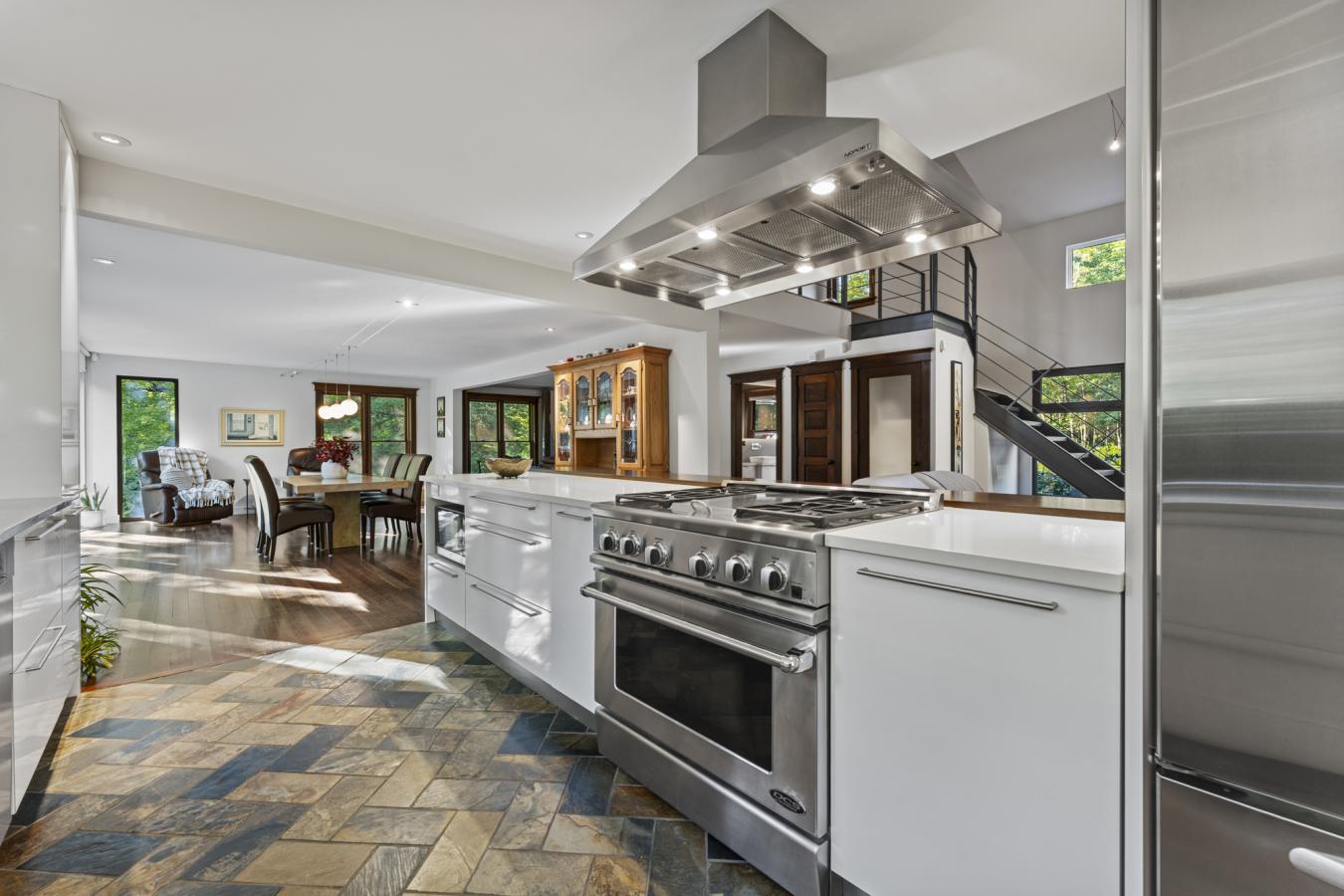 Cookshire-Eaton, Neighborhood Canton Eaton, J0B 2A0, Canada, 3 Bedrooms Bedrooms, ,2 BathroomsBathrooms,Residential,For Sale,1926848