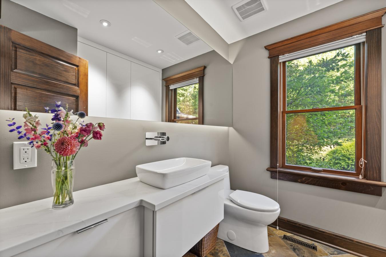 Cookshire-Eaton, Neighborhood Canton Eaton, J0B 2A0, Canada, 3 Bedrooms Bedrooms, ,2 BathroomsBathrooms,Residential,For Sale,1926848