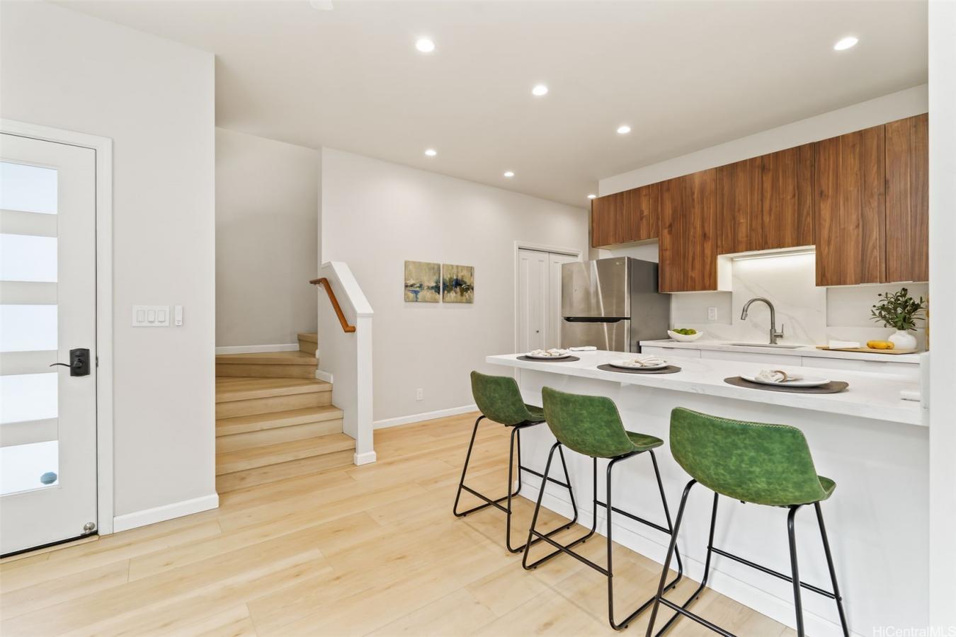 Honolulu, Oahu, 96822, United States, 5 Bedrooms Bedrooms, ,3 BathroomsBathrooms,Residential,For Sale,1926847