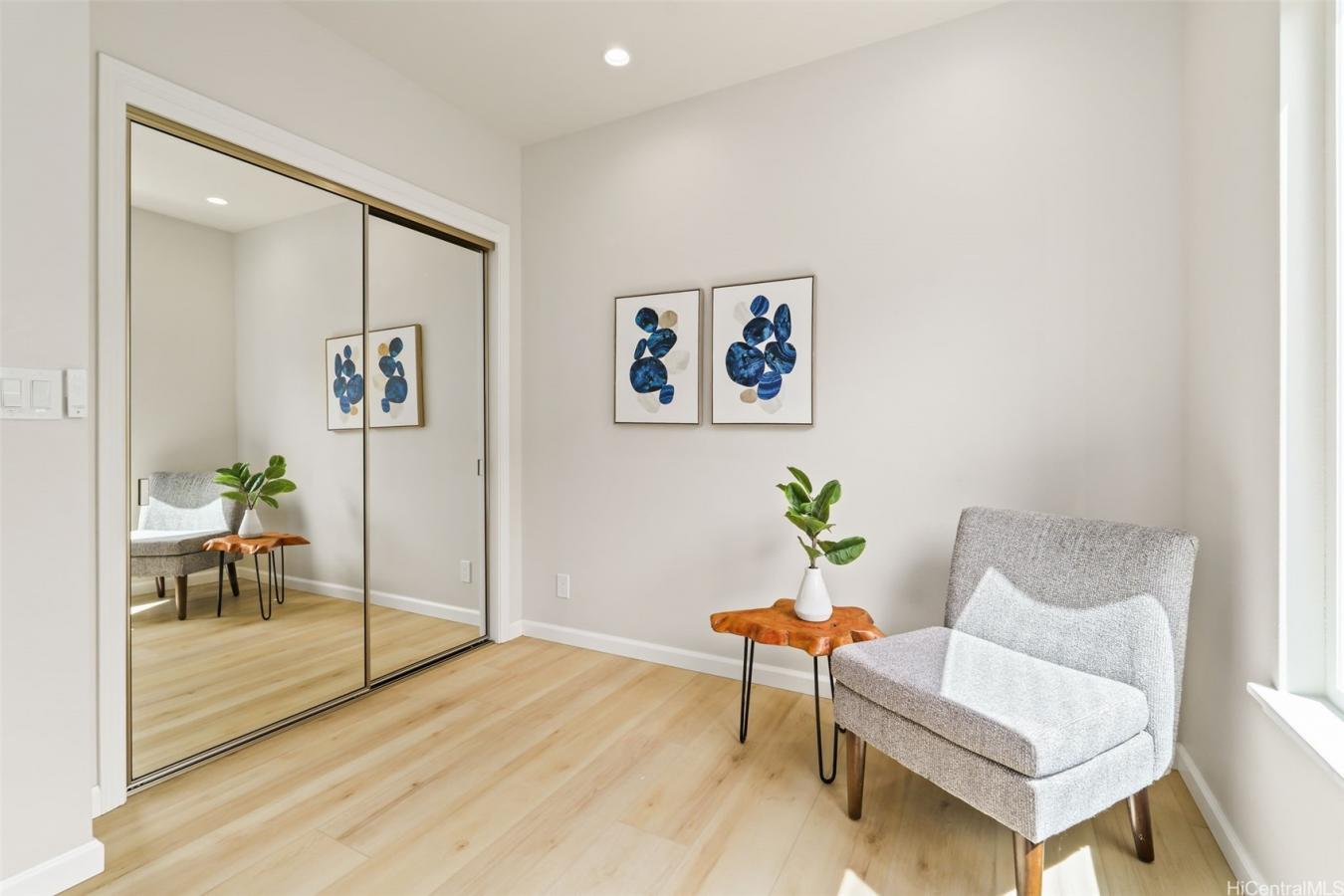 Honolulu, Oahu, 96822, United States, 5 Bedrooms Bedrooms, ,3 BathroomsBathrooms,Residential,For Sale,1926847