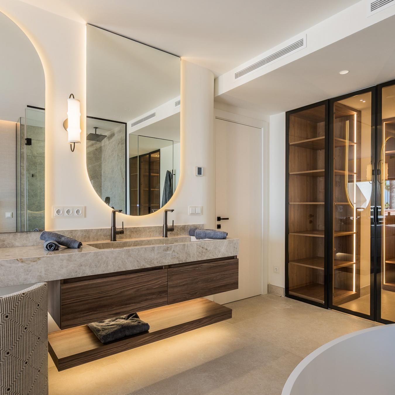Estepona, 29680, Spain, 3 Bedrooms Bedrooms, ,3 BathroomsBathrooms,Residential,For Sale,1929354