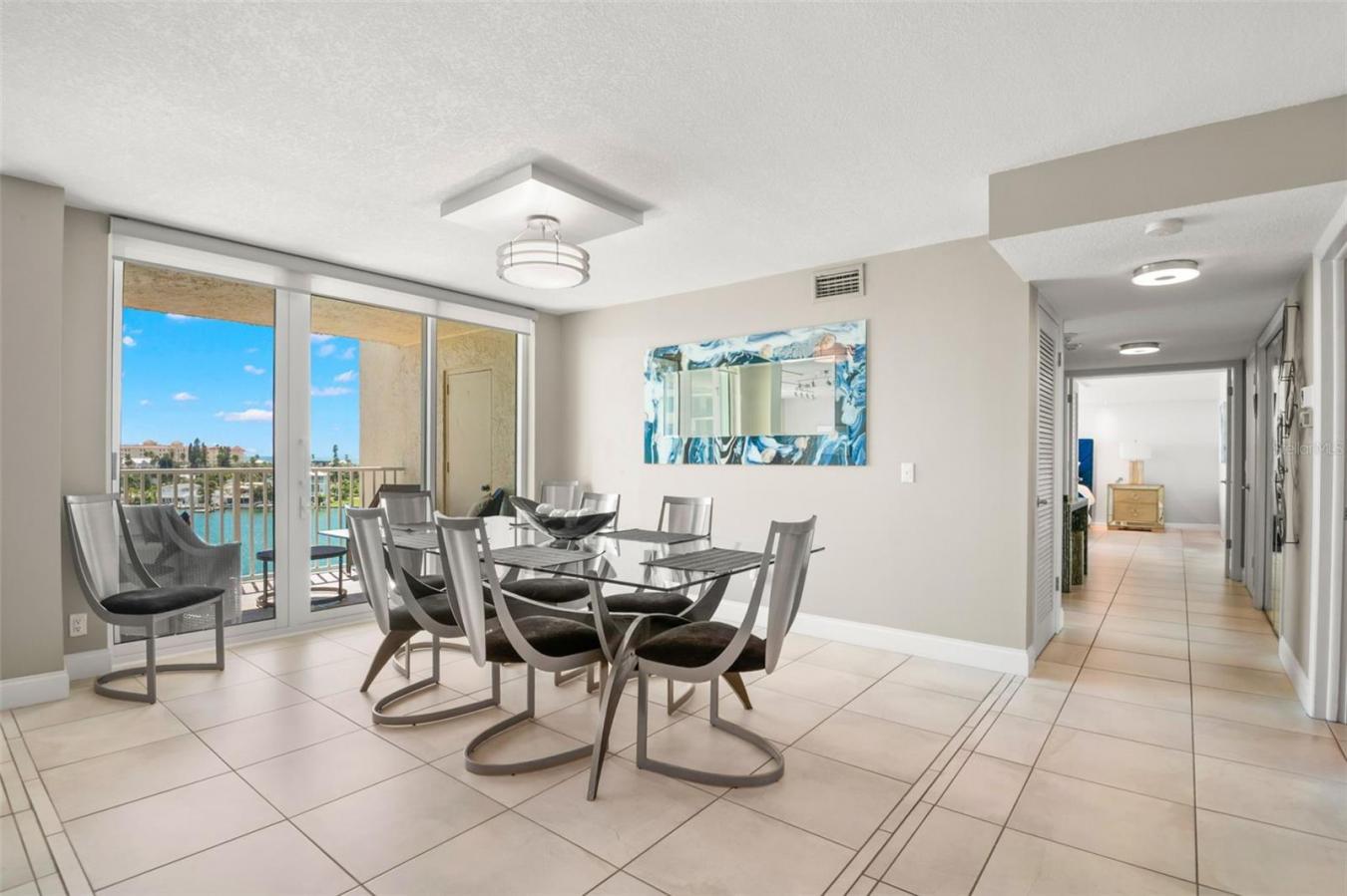 CLEARWATER BEACH, Pinellas, 33767, United States, 2 Bedrooms Bedrooms, ,1 BathroomBathrooms,Residential,For Sale,1927613