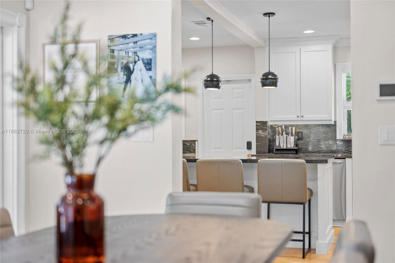 Hollywood, Broward County, 33020, United States, 3 Bedrooms Bedrooms, ,-1 BathroomBathrooms,Residential,For Sale,1927611