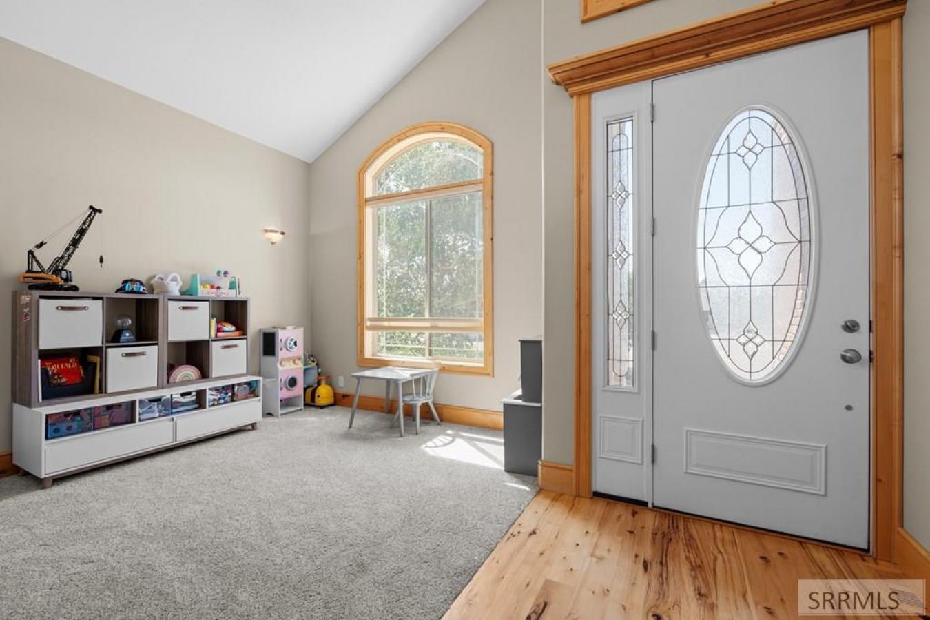 Idaho Falls, Bonneville, 83402, United States, 6 Bedrooms Bedrooms, ,4 BathroomsBathrooms,Residential,For Sale,1929353