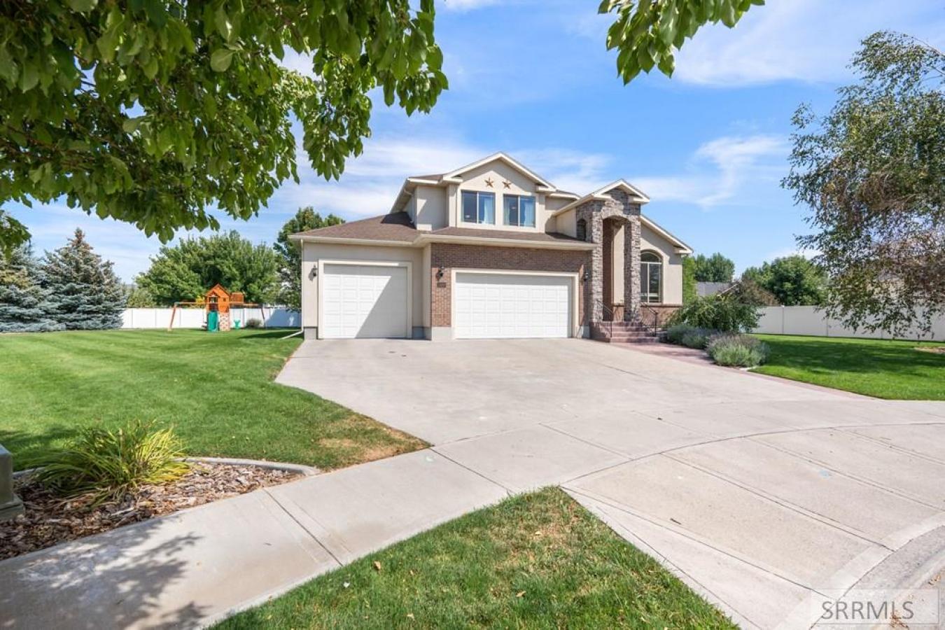 Idaho Falls, Bonneville, 83402, United States, 6 Bedrooms Bedrooms, ,4 BathroomsBathrooms,Residential,For Sale,1929353