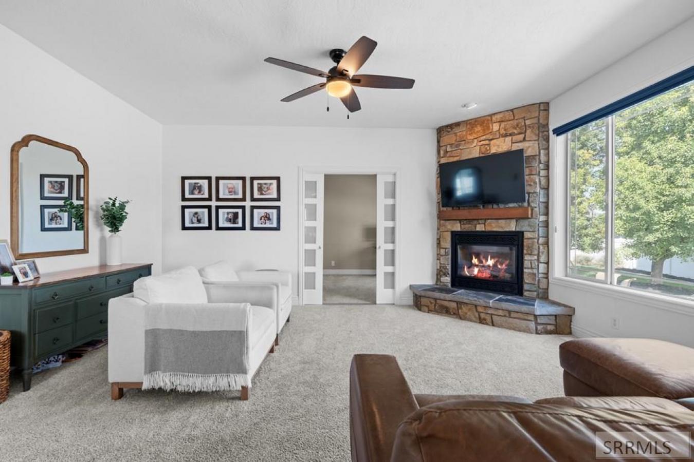 Idaho Falls, Bonneville, 83402, United States, 6 Bedrooms Bedrooms, ,4 BathroomsBathrooms,Residential,For Sale,1929353