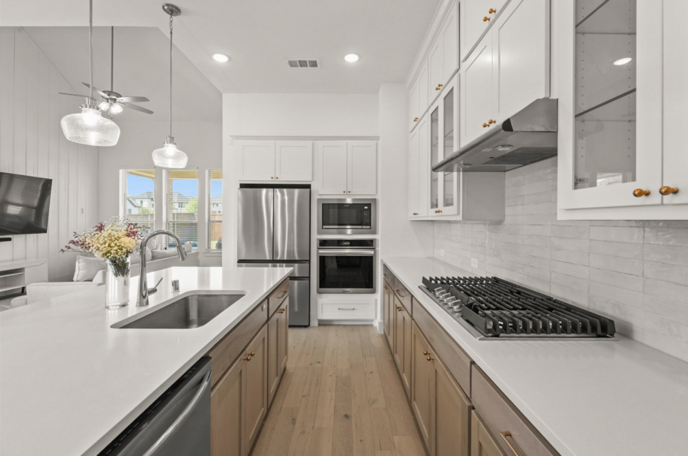 Aubrey, Denton, 76227, United States, 4 Bedrooms Bedrooms, ,4 BathroomsBathrooms,Residential,For Sale,1927610