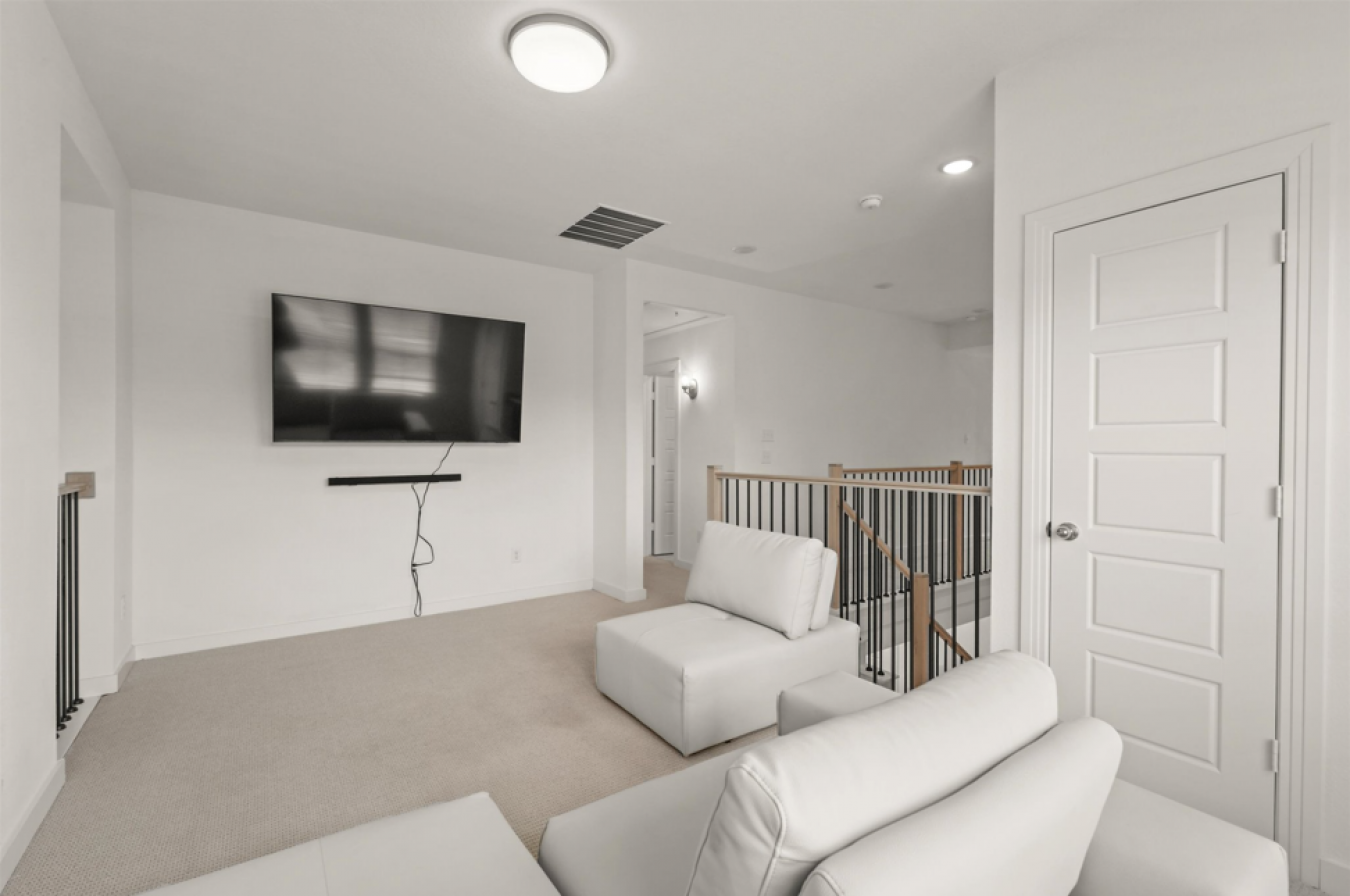 Aubrey, Denton, 76227, United States, 4 Bedrooms Bedrooms, ,4 BathroomsBathrooms,Residential,For Sale,1927610