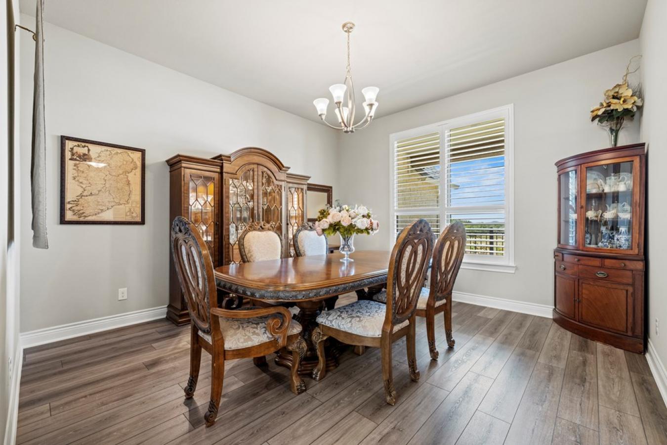 Fredericksburg, Gillespie, 78624, United States, 4 Bedrooms Bedrooms, ,3 BathroomsBathrooms,Residential,For Sale,1927609