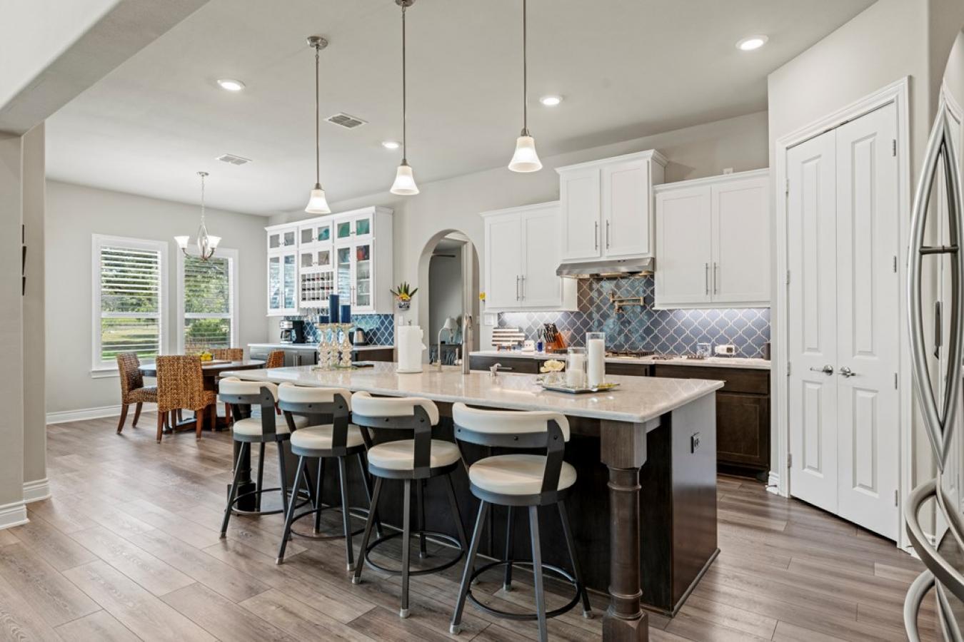 Fredericksburg, Gillespie, 78624, United States, 4 Bedrooms Bedrooms, ,3 BathroomsBathrooms,Residential,For Sale,1927609