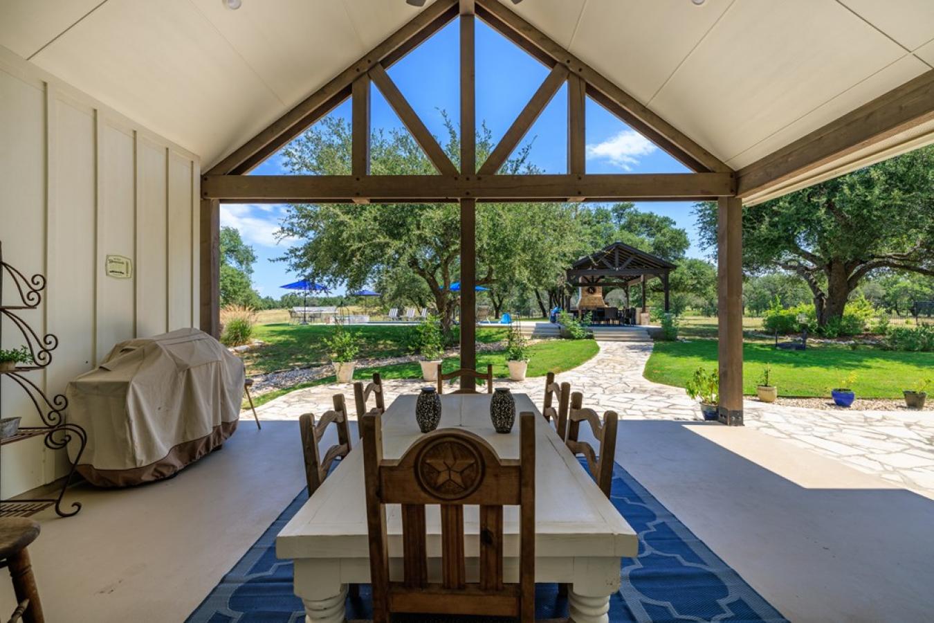 Fredericksburg, Gillespie, 78624, United States, 4 Bedrooms Bedrooms, ,3 BathroomsBathrooms,Residential,For Sale,1927609