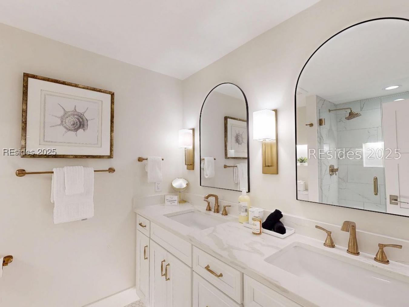 Hilton Head Island, Beaufort, 29928, United States, 2 Bedrooms Bedrooms, ,2 BathroomsBathrooms,Residential,For Sale,1927607