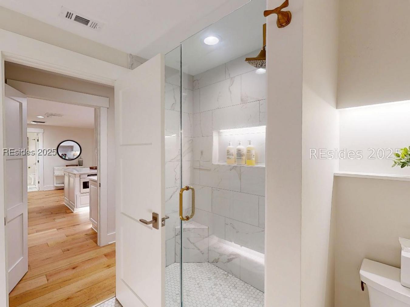 Hilton Head Island, Beaufort, 29928, United States, 2 Bedrooms Bedrooms, ,2 BathroomsBathrooms,Residential,For Sale,1927607