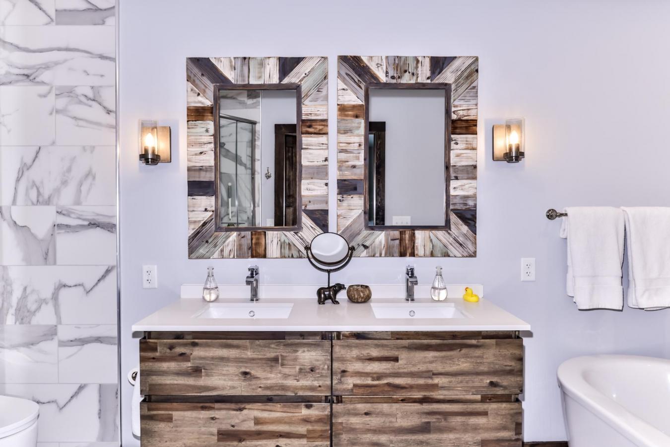 Manitowish Waters, Vilas, 54545, United States, 8 Bedrooms Bedrooms, ,9 BathroomsBathrooms,Residential,For Sale,1926836