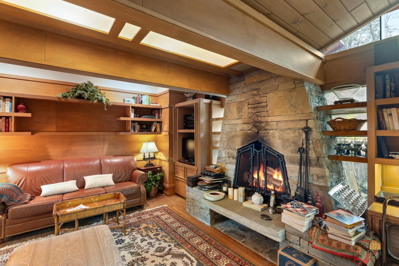 Highlands, Macon, 28741, United States, 4 Bedrooms Bedrooms, ,4 BathroomsBathrooms,Residential,For Sale,1927606