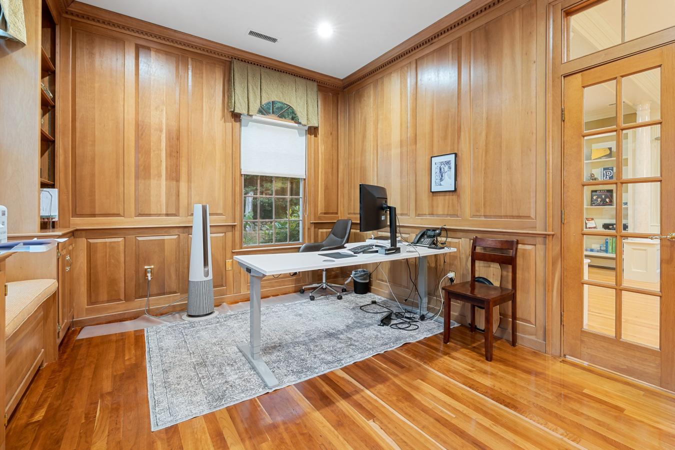Chelmsford, Massachusetts, 01824, United States, 6 Bedrooms Bedrooms, ,4 BathroomsBathrooms,Residential,For Sale,1927603