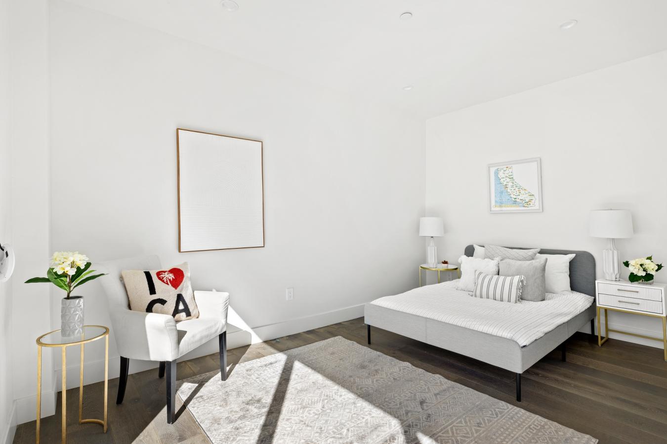 Los Angeles, California, 90068, United States, 4 Bedrooms Bedrooms, ,6 BathroomsBathrooms,Residential,For Sale,1926834