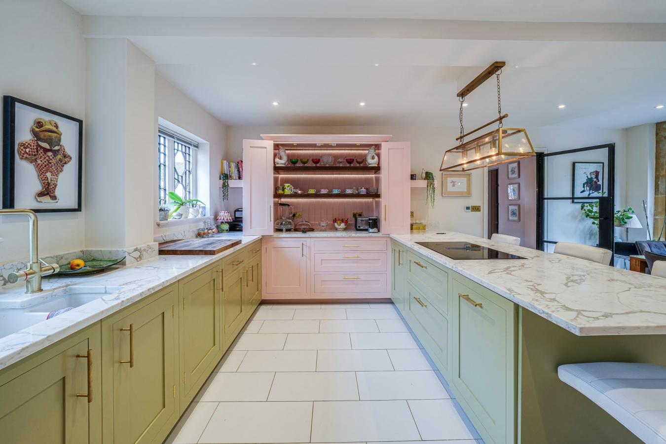 Tonbridge, Kent, TN11 8RT, United Kingdom, 4 Bedrooms Bedrooms, ,4 BathroomsBathrooms,Residential,For Sale,1927599